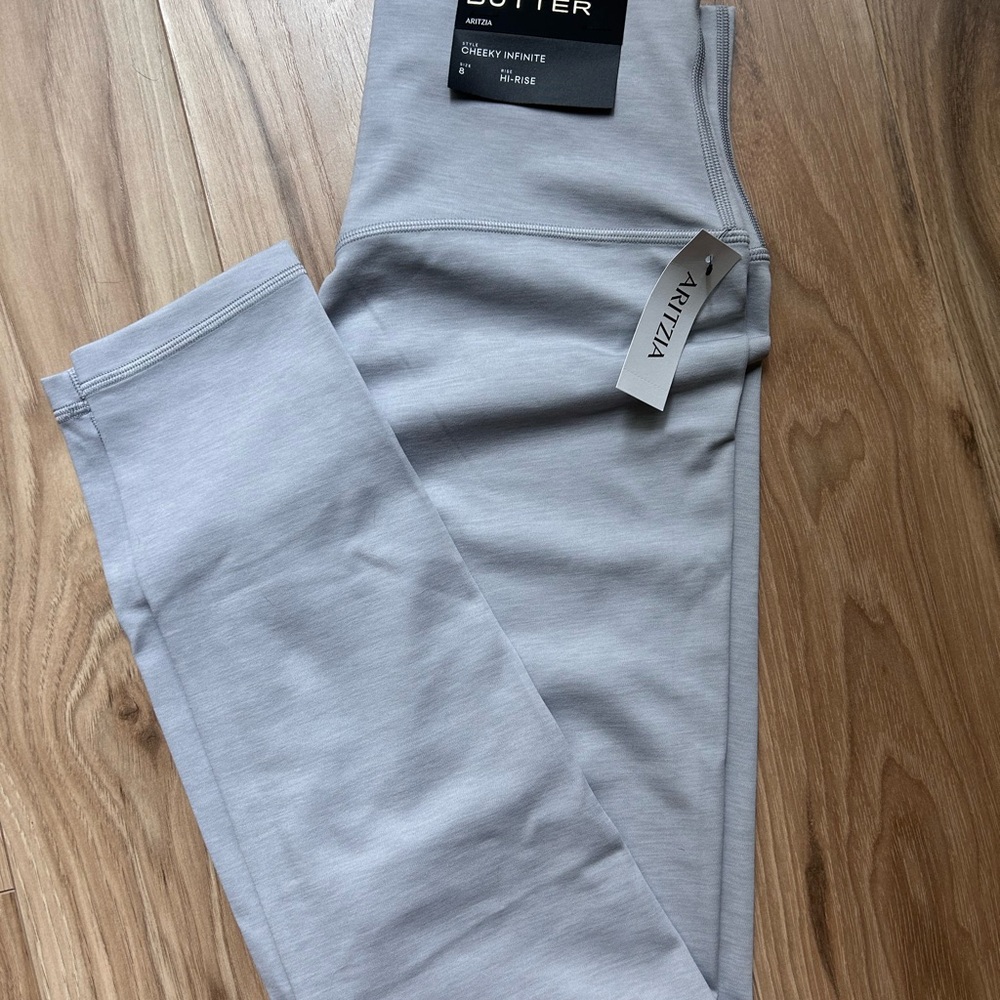 Aritzia Light Gray Butter Leggings